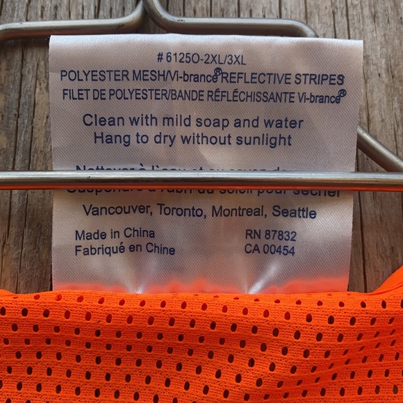 Mesh Safety Vest - Picture 5 of 6